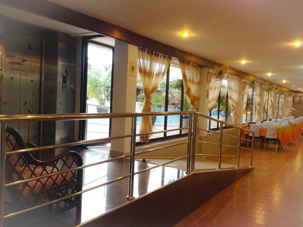 Suppamitr Villa Hotel Pattaya Luaran gambar